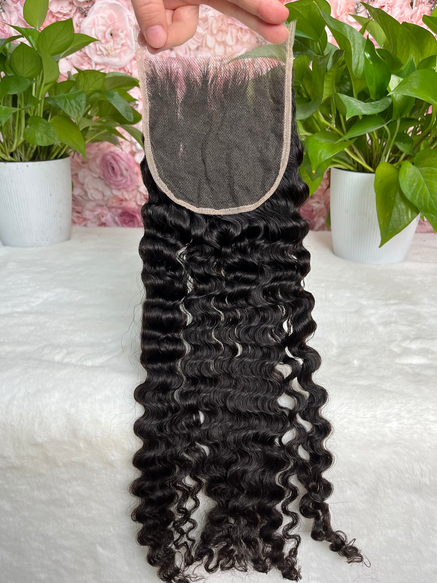 Top Virgin Burmese Curly HD /Transparent Lace Closure #1B